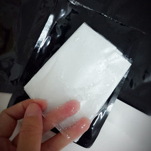 罗永浩上手阔折叠：除了横屏看视频 剩下几乎全是缺点
