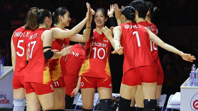 亚洲女排锦标赛：中国3